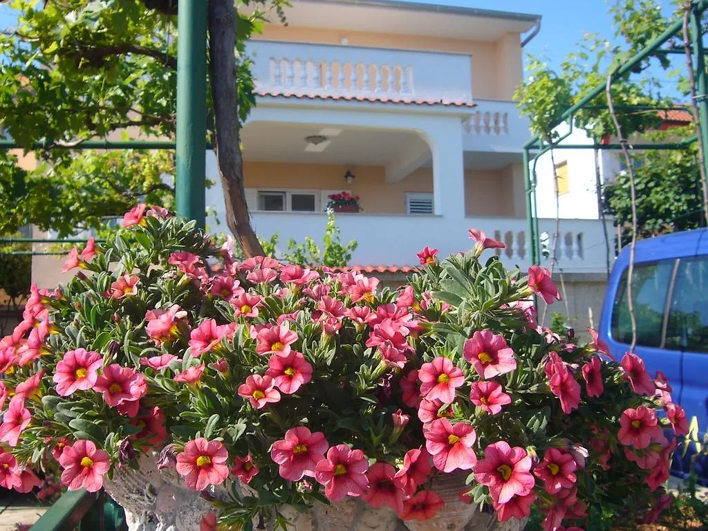 Mihalic Apartment Krk Island 0*, Krk Town Croatia